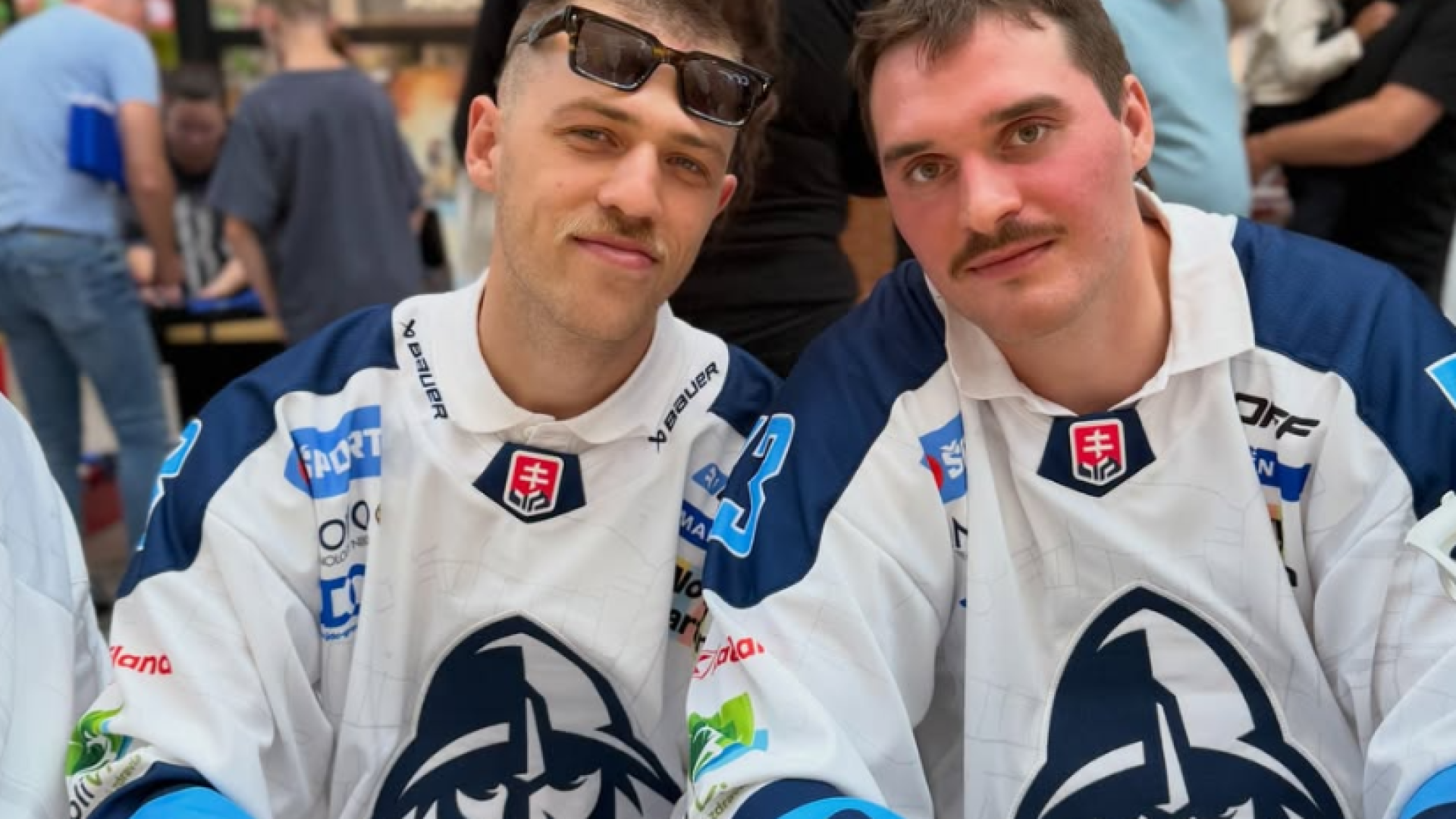 Rytieri rozdávali v Tulipe (nielen) podpisy: Spolupráca ešte len začína